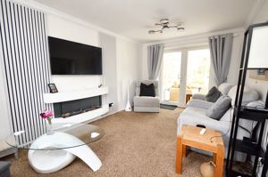 Lounge- click for photo gallery